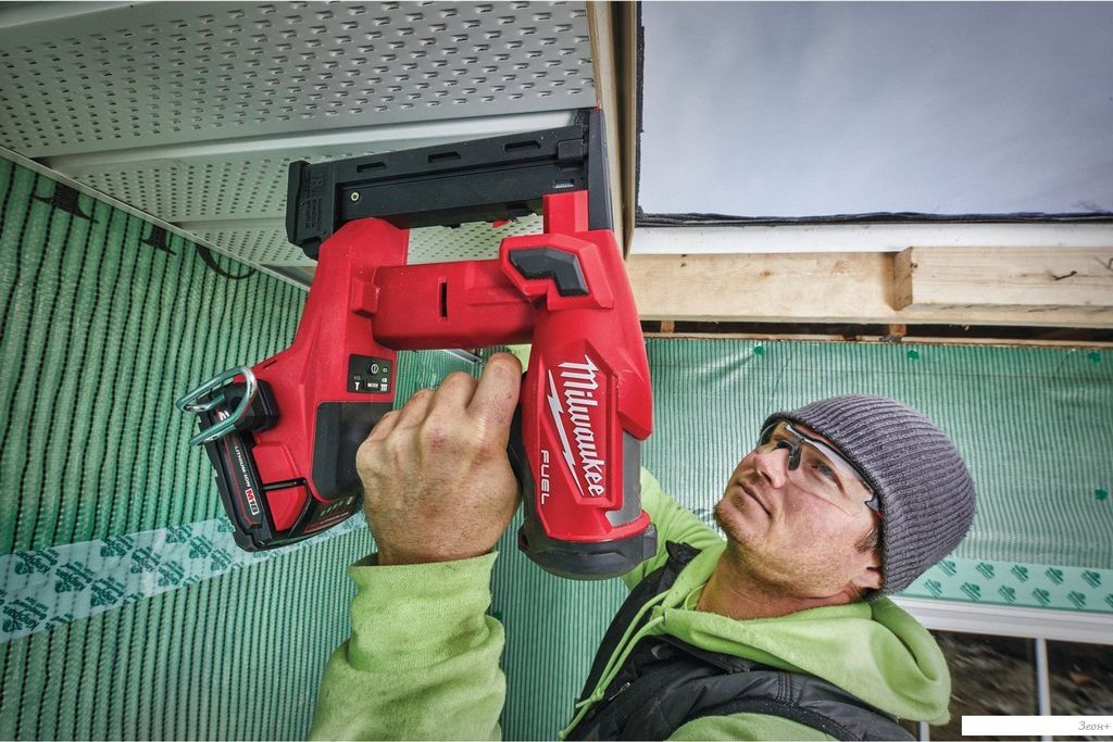 Milwaukee M18 FNCS18GS-202X Fuel 4933471940 (с 2-мя АКБ, кейс)