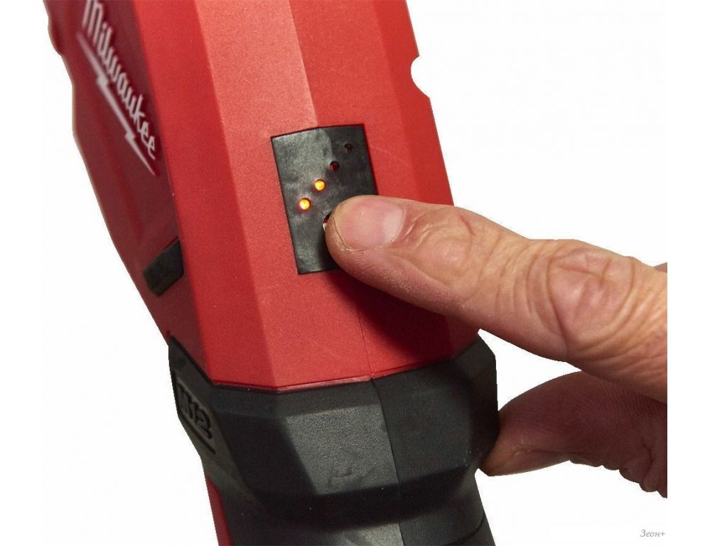 Труборез Milwaukee M12 PCSS-202C 4933479242 (с 2-мя АКБ, кейс)