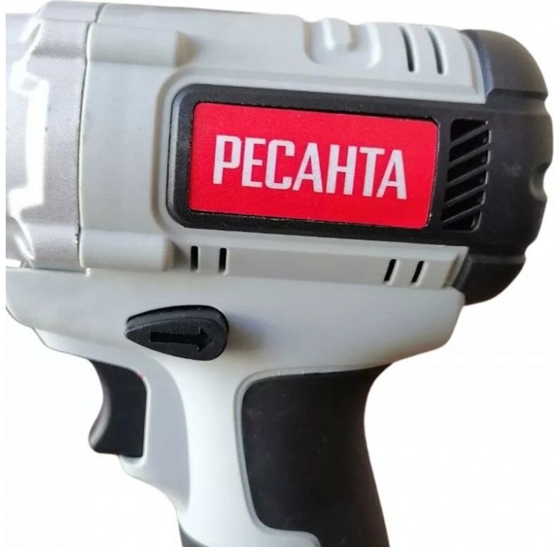 Шуруповерт Ресанта АГ-300/20L (с 2-мя АКБ, кейс)