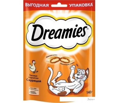 Лакомство для кошек Dreamies лакомые подушечки с курицей 140 г
