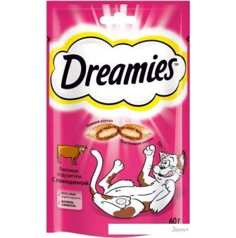 Лакомство для кошек Dreamies лакомые подушечки с говядиной 60 г