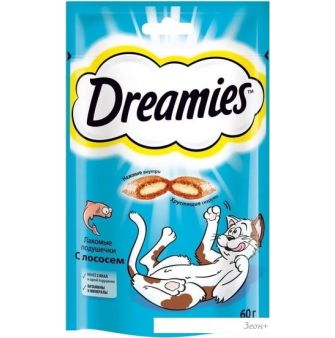Лакомство для кошек Dreamies лакомые подушечки с лососем 60 г