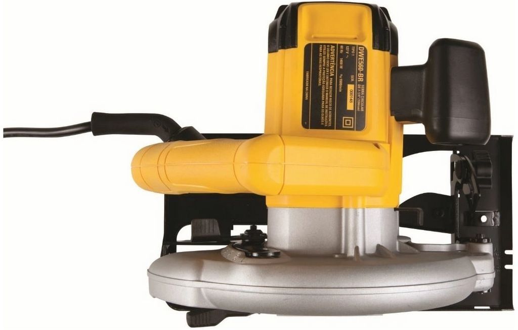 Дисковая пила DeWalt DWE560K