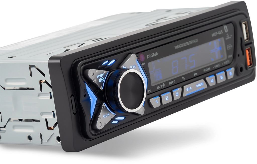 USB-магнитола Digma MCP-455