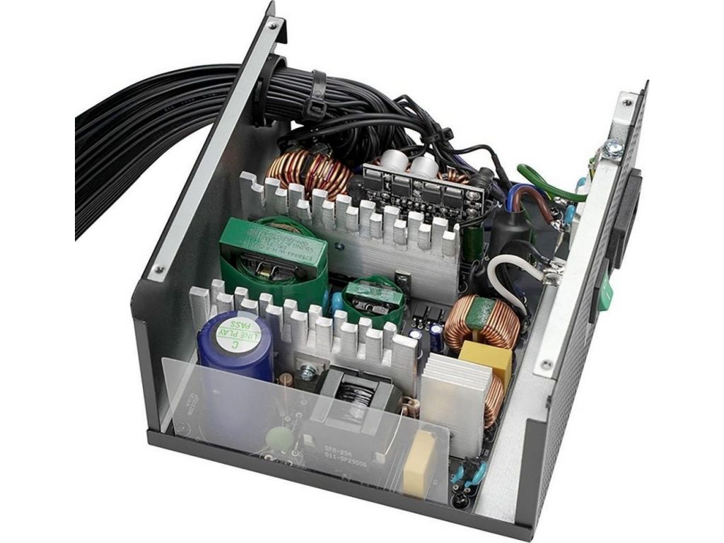 Блок питания DeepCool PK750D R-PK750D-FA0B-WGEU