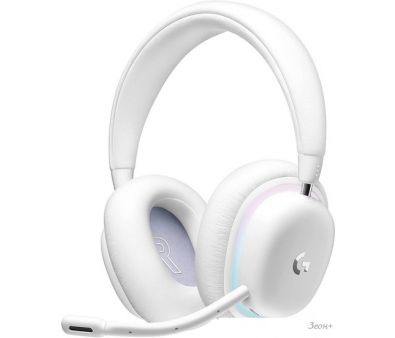 Logitech G735