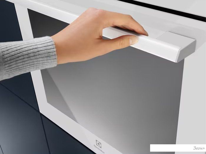 Электрический духовой шкаф Electrolux SteamBake 600 EOD6F77WV