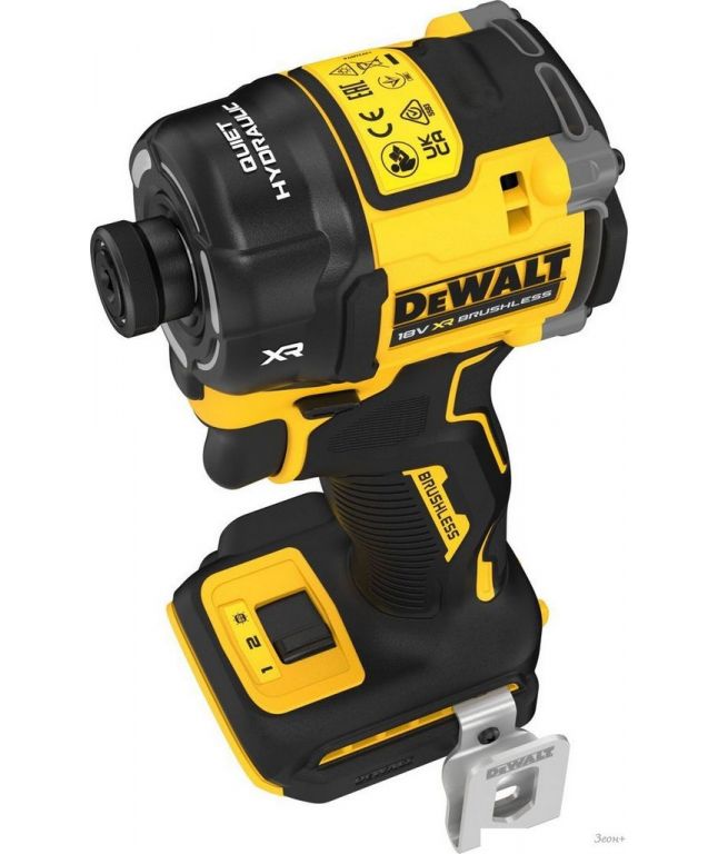 Винтоверт DeWalt DCF870NT (без АКБ, кейс)