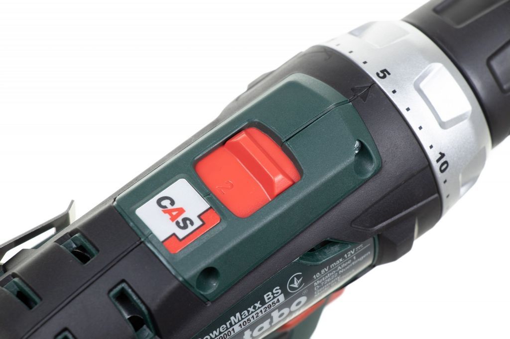 Дрель-шуруповерт Metabo PowerMaxx BS 600079550 (с 2-мя АКБ и сумкой)