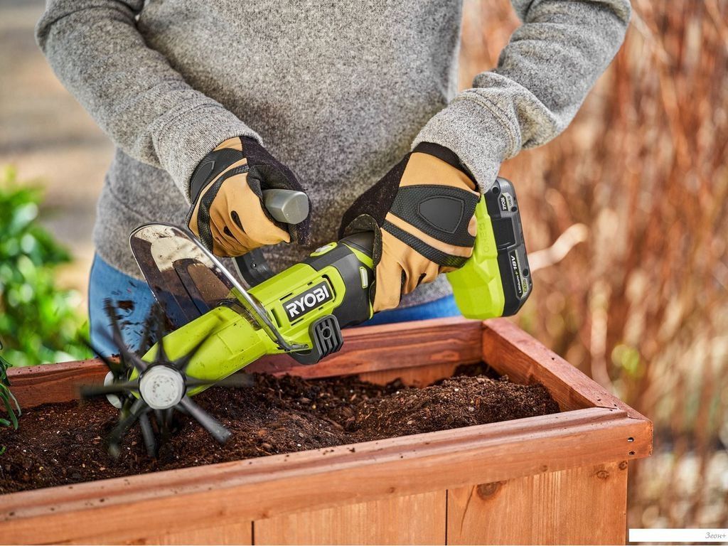 Мотокультиватор аккумуляторный Ryobi RY18HCA-0 5133005766 (без АКБ)