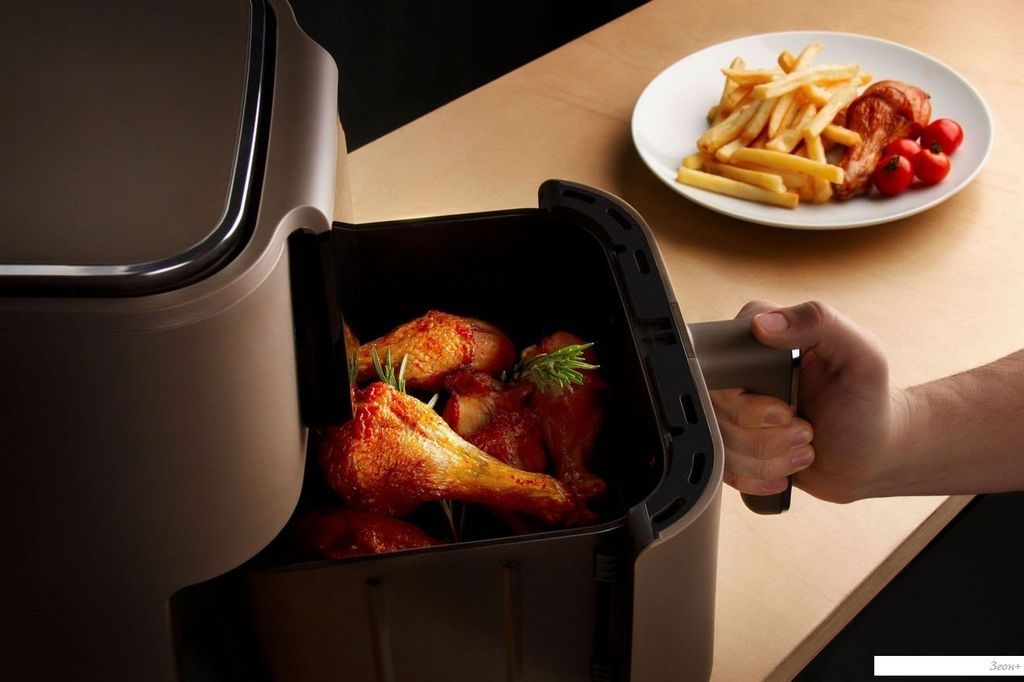 Аэрогриль Rombica myKitchen AFR-004
