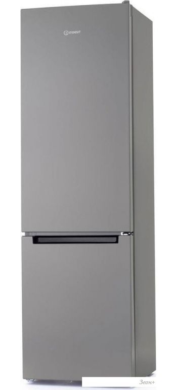 Холодильник Indesit DS 3200 G