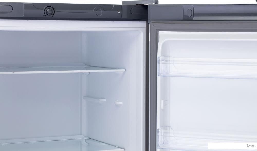 Холодильник Indesit DS 3200 G