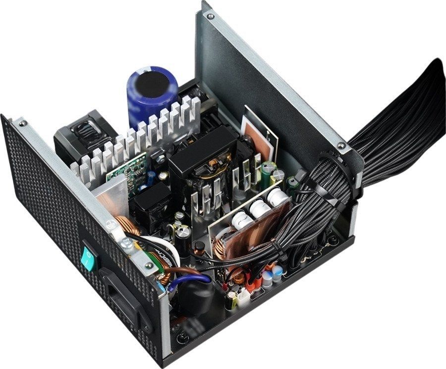 Блок питания GamerStorm PN650D