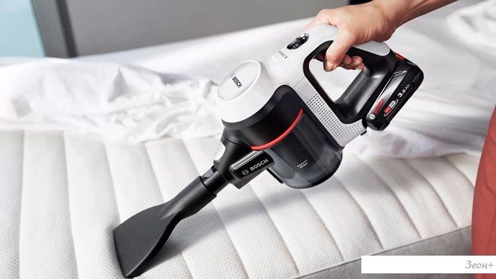 Пылесос Bosch Unlimited 7 BBS711W