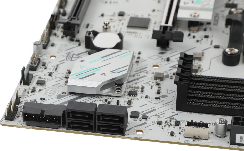 Материнская плата MSI B840M Gaming Plus WiFi6E