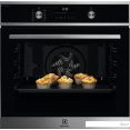 Электрический духовой шкаф Electrolux SteamBake 600 EOD6P66WX