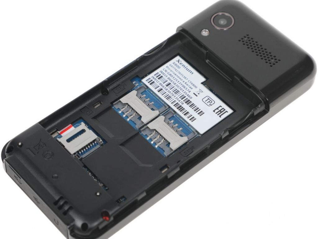 Телефон Xenium X800 (черный/серый)