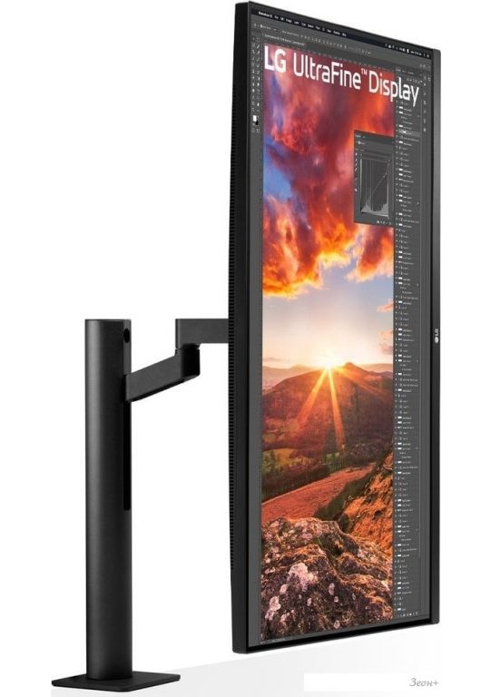 Монитор LG UltraFine 32UN880K-B