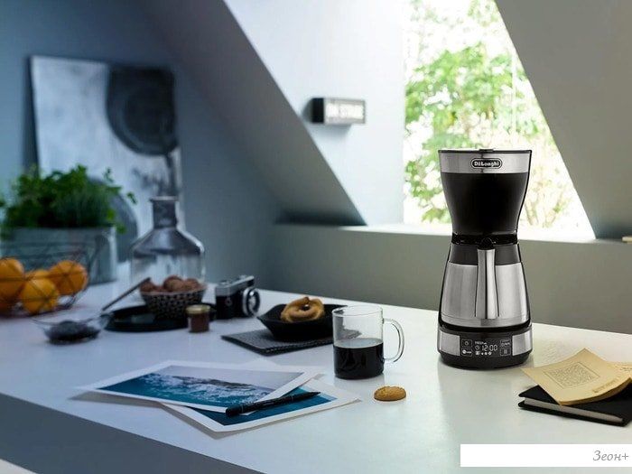 Капельная кофеварка DeLonghi ICM16731