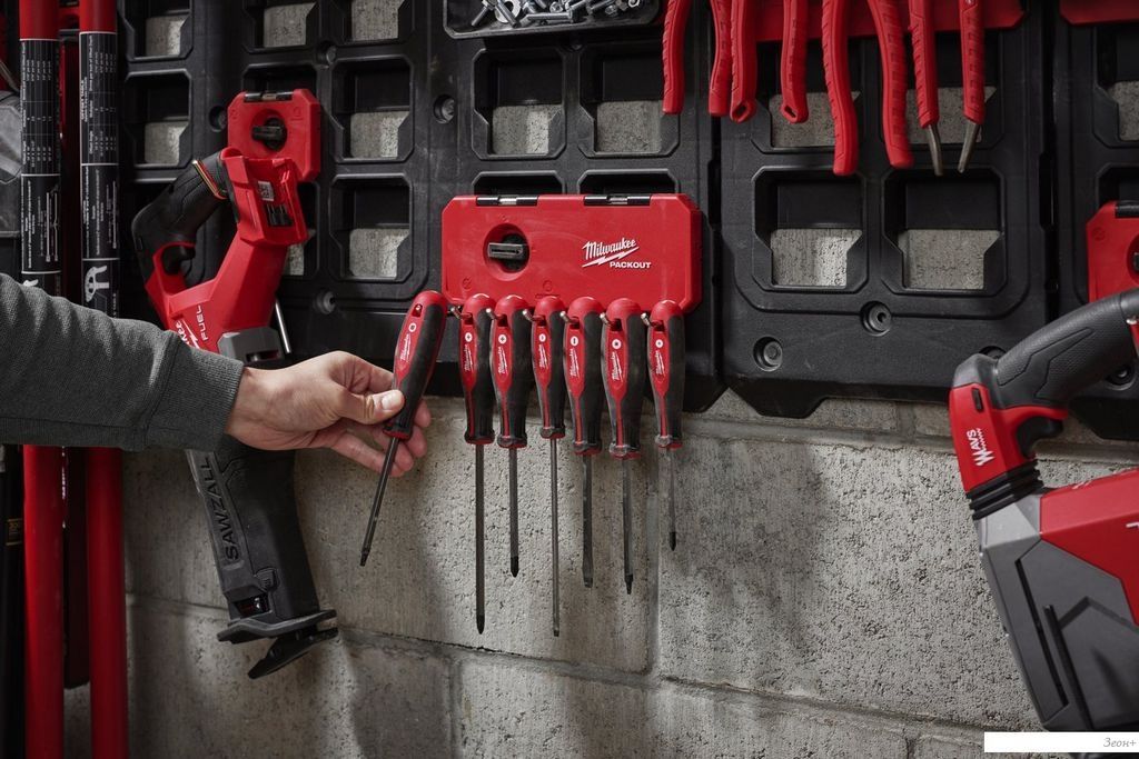 Планка Milwaukee 4932493384