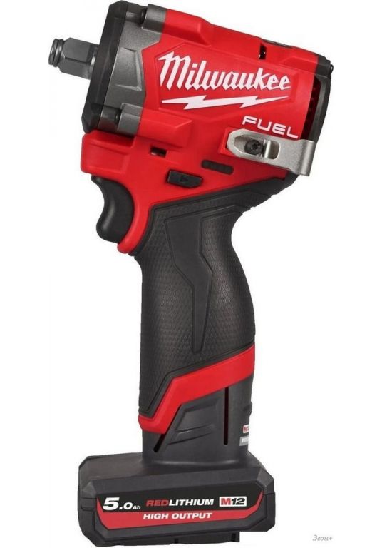 Гайковерт Milwaukee M12 FCIWF12G3-502X 4933493455 (с 2-мя АКБ, кейс)