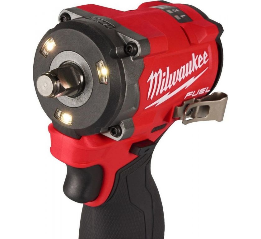 Гайковерт Milwaukee M12 FCIWF12G3-502X 4933493455 (с 2-мя АКБ, кейс)