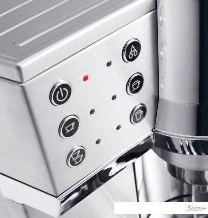 Рожковая помповая кофеварка DeLonghi EC 860.M