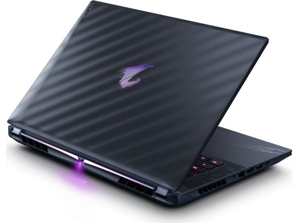 Игровой ноутбук Gigabyte Aorus Master 16 AM6H BYHC5KZE64SP