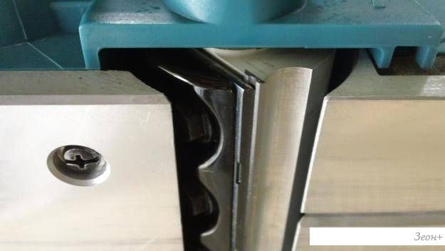 Рубанок Makita KP0800
