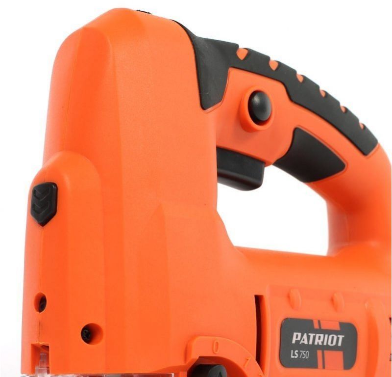 Электролобзик Patriot LS 750