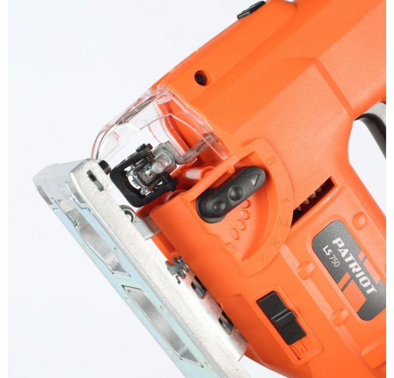Электролобзик Patriot LS 750