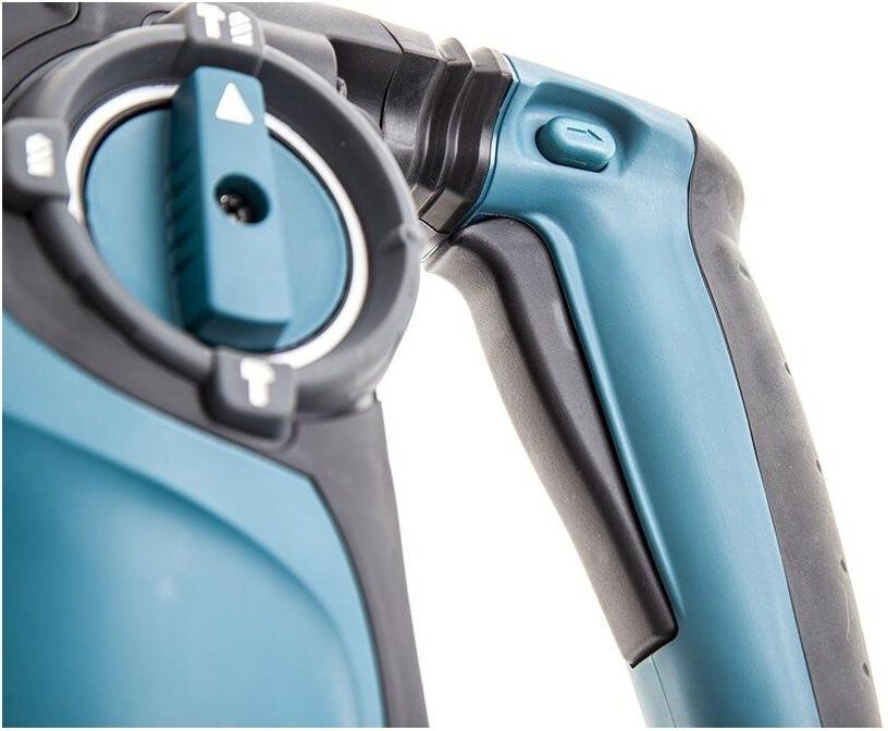 Перфоратор Makita HR2811F