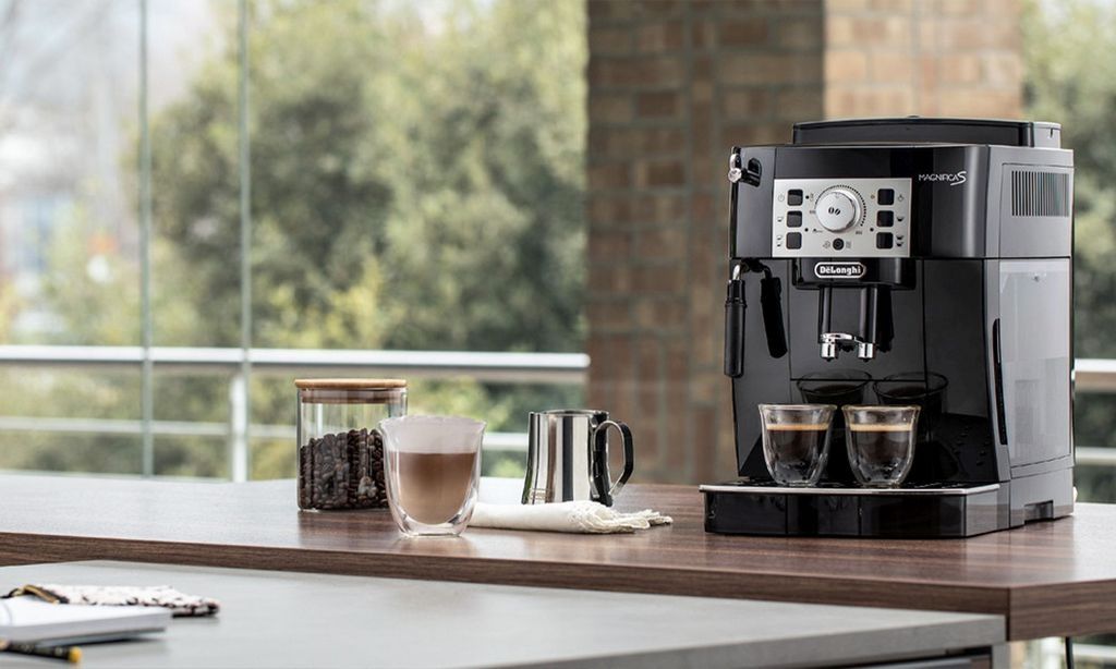 Эспрессо кофемашина DeLonghi Magnifica S ECAM 22.110.B