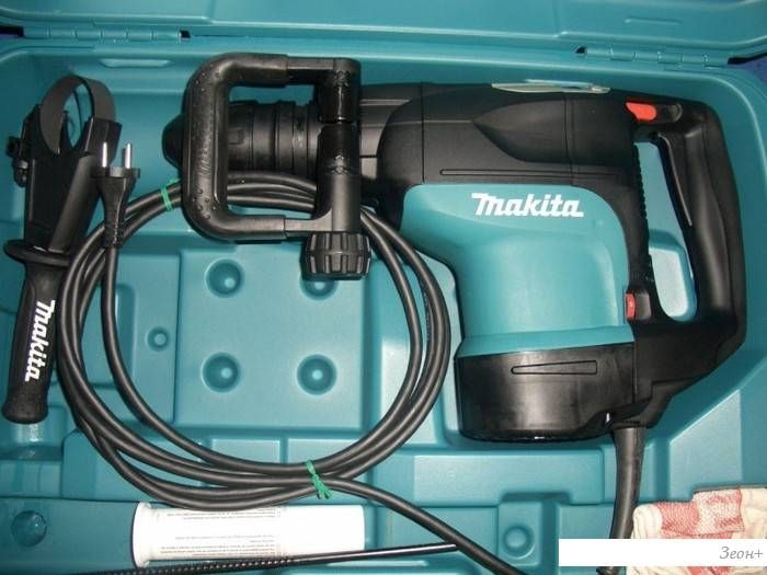 Перфоратор Makita HR4501C