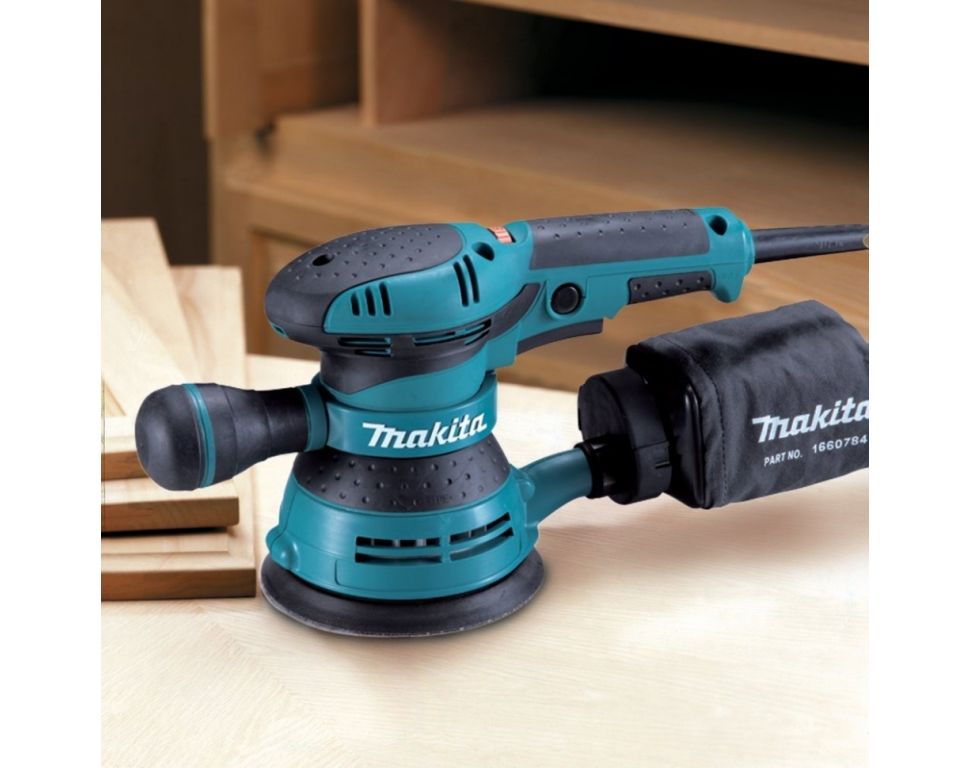 Эксцентриковая шлифмашина Makita BO5041K