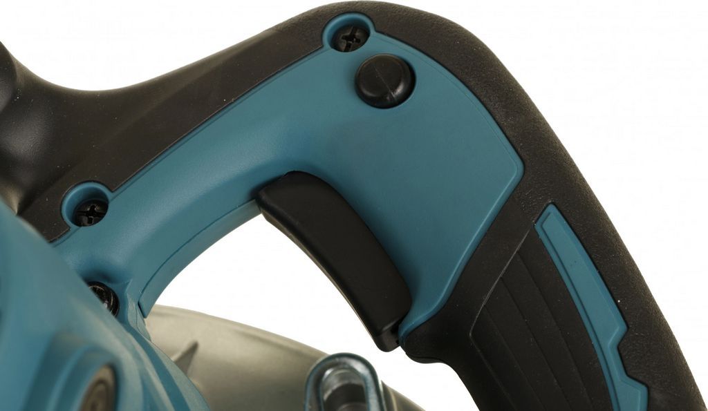 Дисковая пила Makita HS6601