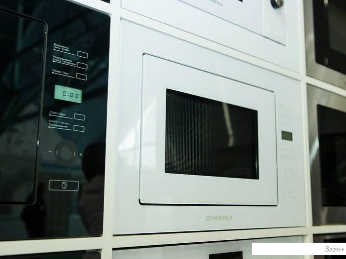 Микроволновая печь MAUNFELD MBMO.25.7GW