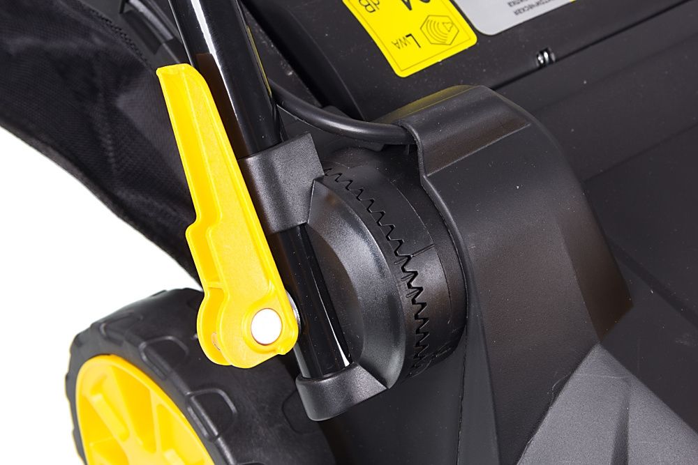 Колёсная газонокосилка Huter ELM-1400T