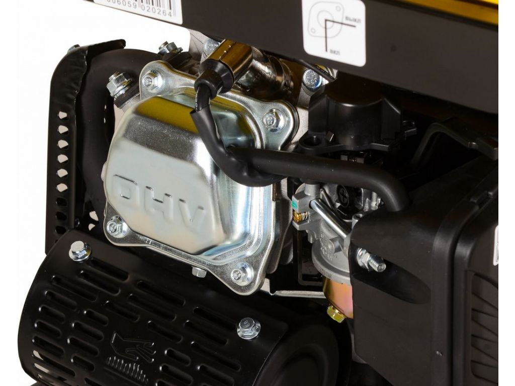 Бензиновый генератор Huter DN1500i