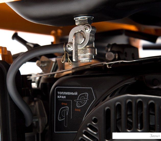 Бензиновый генератор Daewoo Power GDA 7500DPE-3