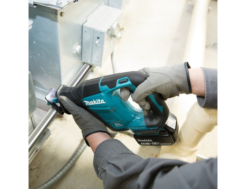 Сабельная пила Makita DJR188Z