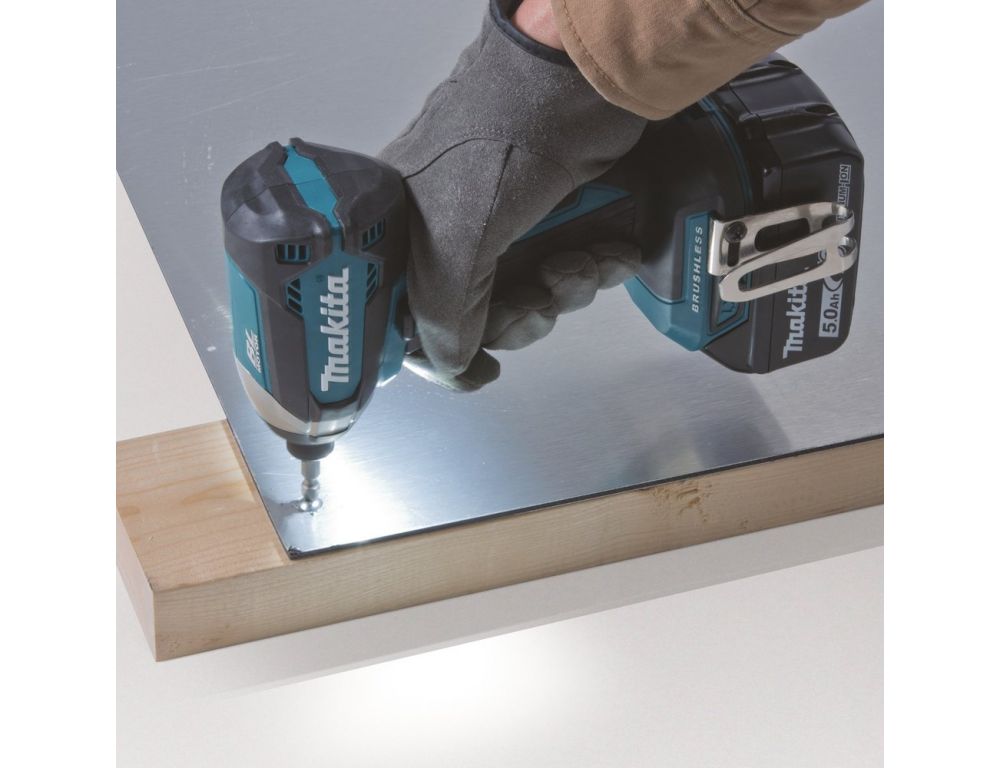 Шуруповерт Makita DTD153Z (без АКБ)