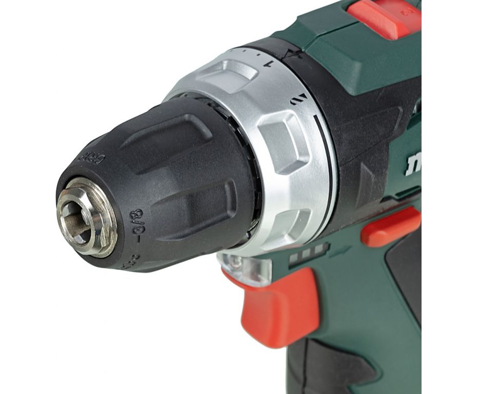 Дрель-шуруповерт Metabo PowerMaxx BS 600984000 (с 2-мя АКБ)