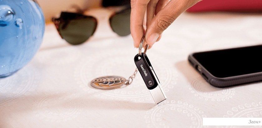 USB Flash SanDisk iXpand Go 128GB SDIX60N-128G-GN6NE
