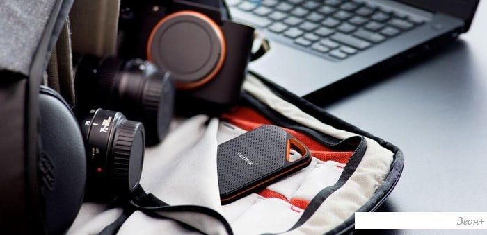 Внешний накопитель SanDisk Extreme Pro Portable V2 SDSSDE81-1T00-G25 1TB