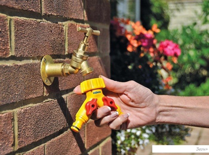 Разветвитель Hozelock Dual Tap 2256