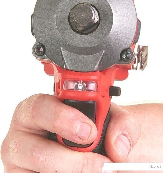 Гайковерт Milwaukee FUEL M12 FIWF12-422X 4933464616 (с 2-мя АКБ, кейс)