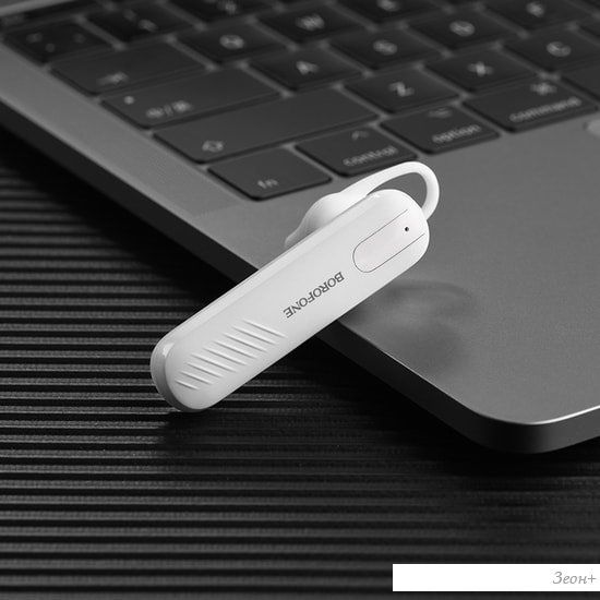 Bluetooth гарнитура Borofone BC20 (белый)